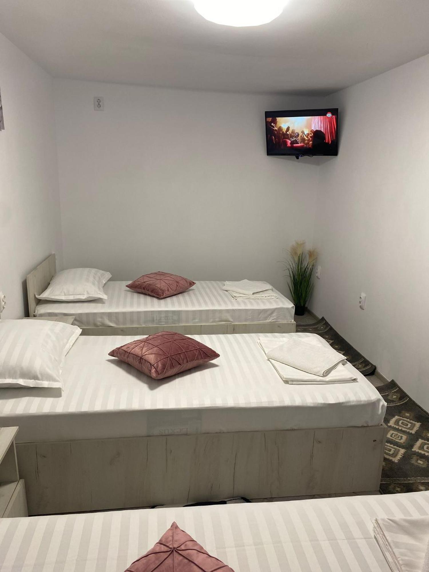 La Olteanu Hotel Braila Exterior photo